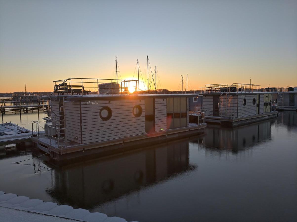 Ostsee Hausboot Schleswig Ostseeblick 1 Vila Exterior foto